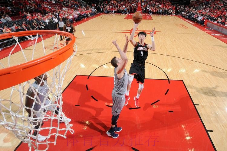 周琦全场出战24分钟,6中3得到9分10板1助攻 周琦全场出战24分钟,6中3得到9分10板1助攻